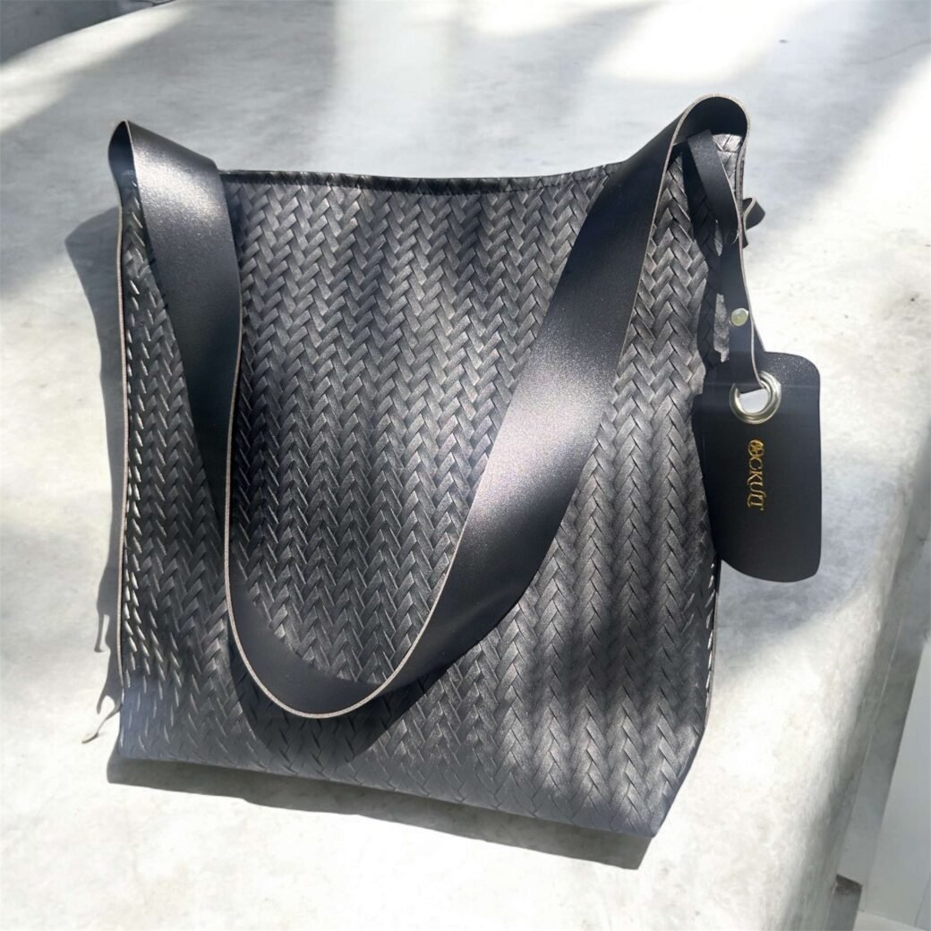 Black Shoulder Bag - Image 3